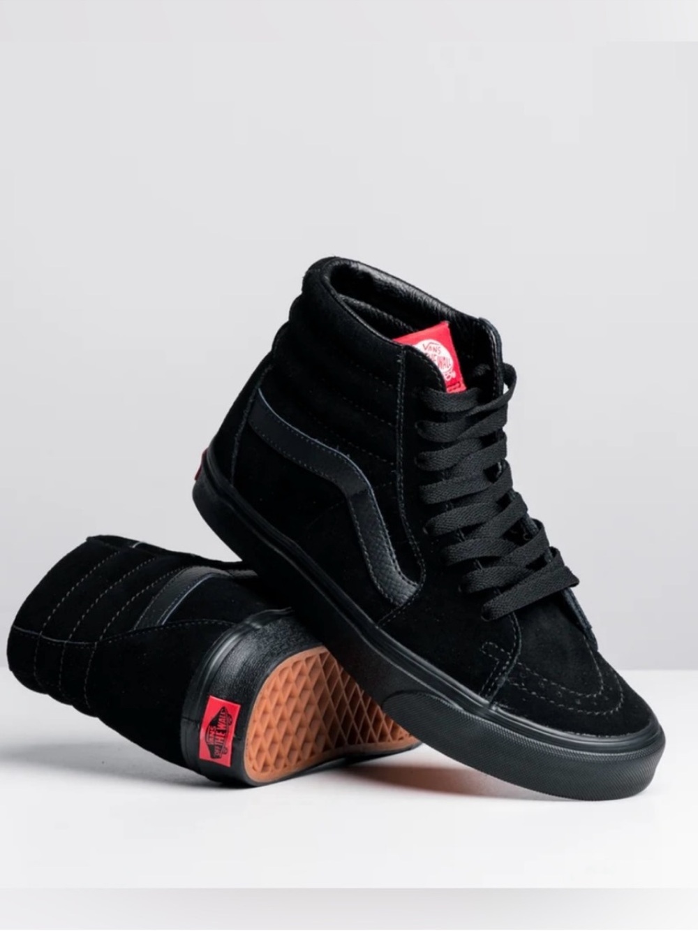 Vans Shoes Sk8 Hi Black Suede
Women 10.0 US